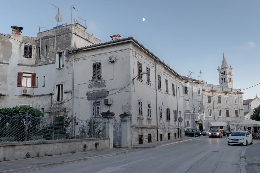 Photograph by Stanislav Zaytsev