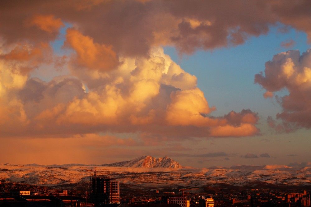 Волшебные облака над городом