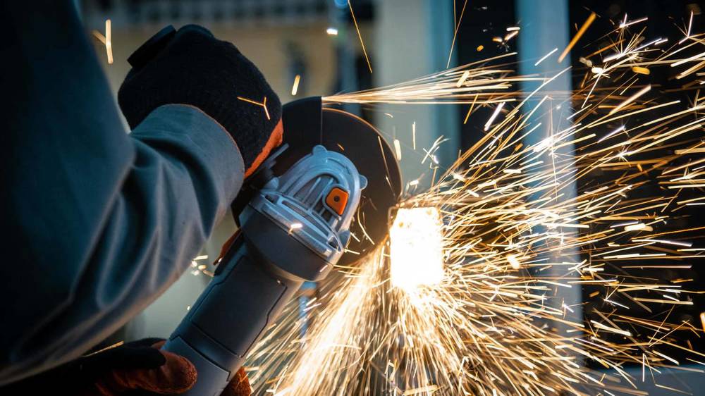 Люди за работой