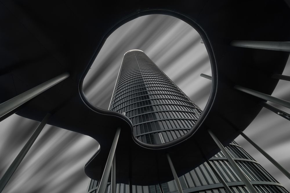 Photograph by Oscar Lata