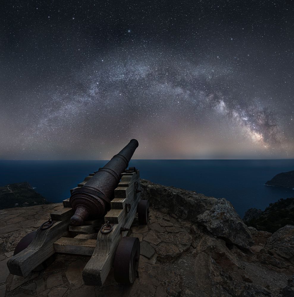 Photograph by Oscar Lata