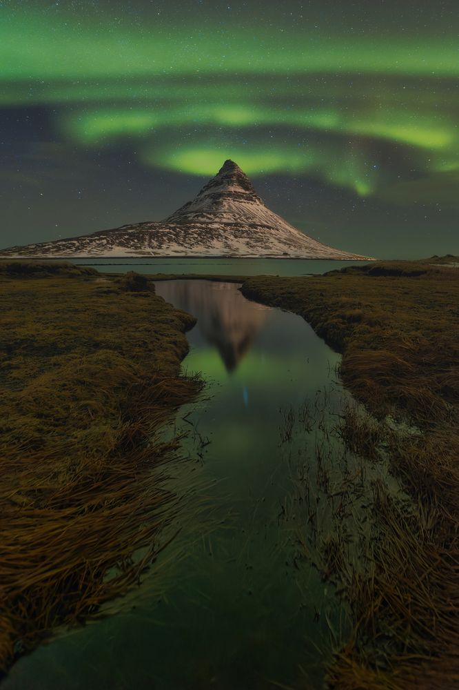 River direction Kirkjufell.