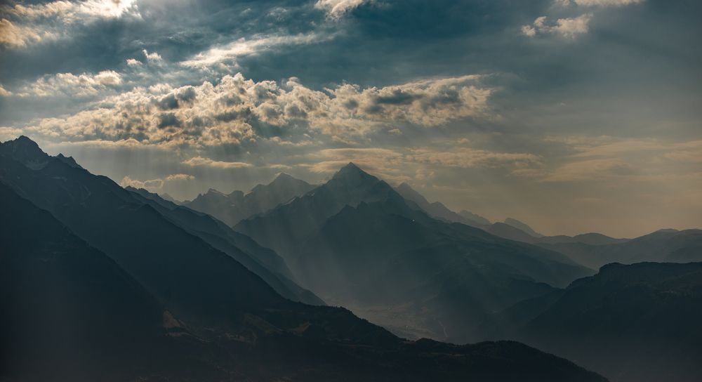 Фотография автора Vakhtangi Janjgava