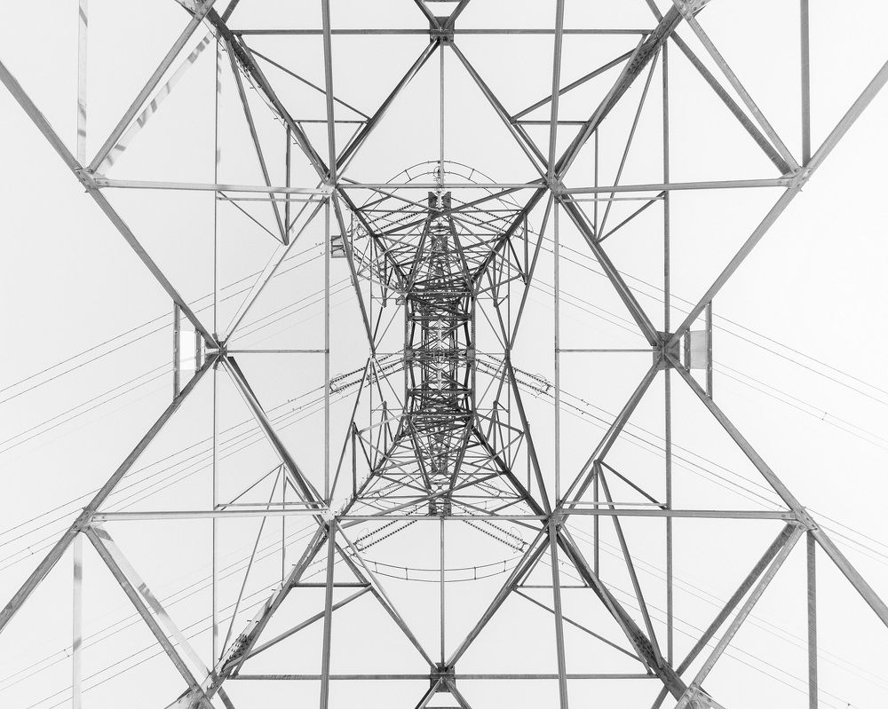 Photograph by TORIUMI KAZUYUKI