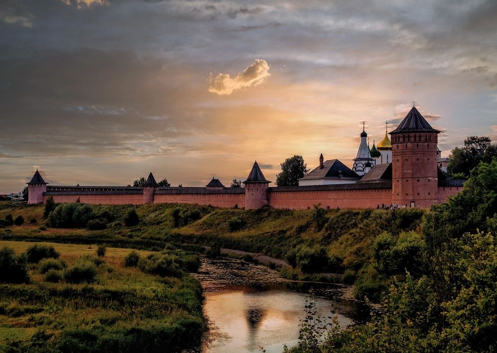 Фотография автора Дмитрий Чуфаров