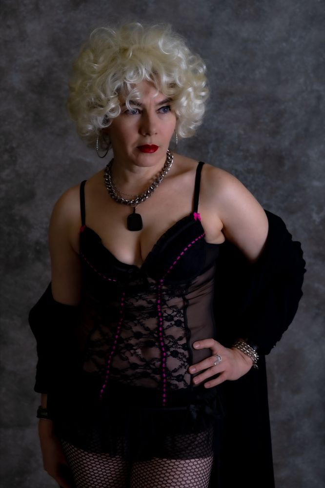 Почти Мадонна