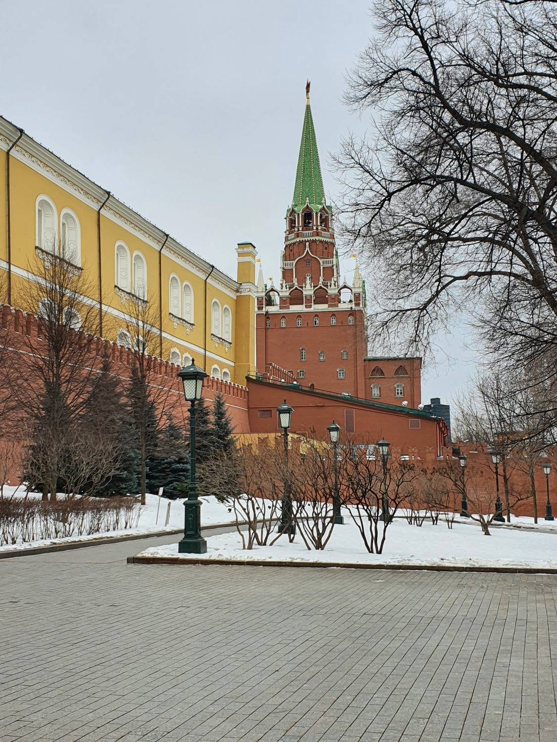 Aleksandrovsky park. Red Square.