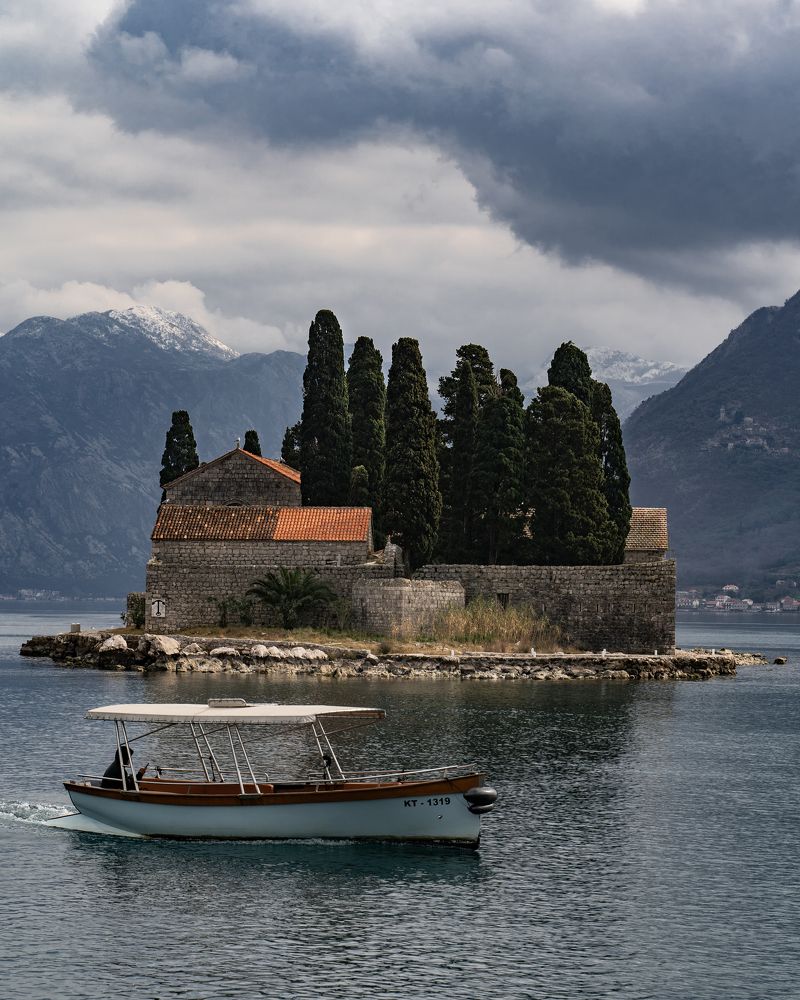 Photograph by Maksim Goncharov