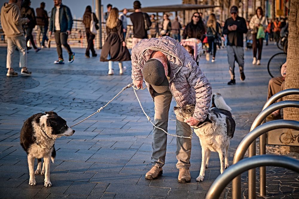 Photograph by Maxim Polak