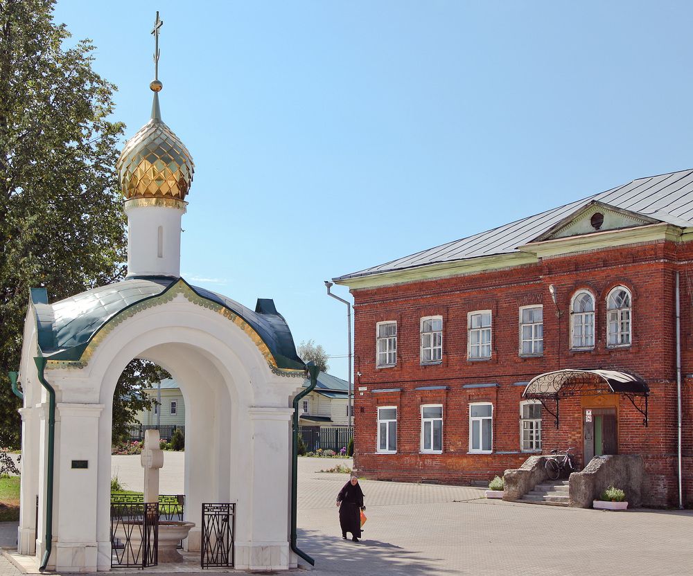 Uglich.  Small town on the Volga.