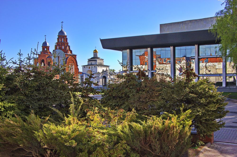 Городское утро.