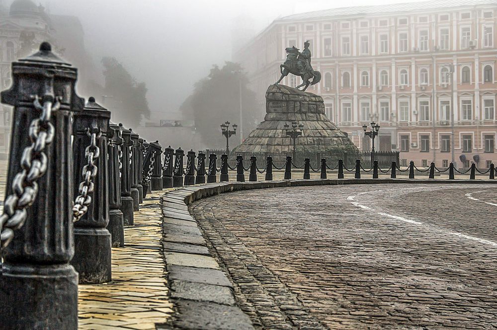 Памятник Богдану Хмельницкому