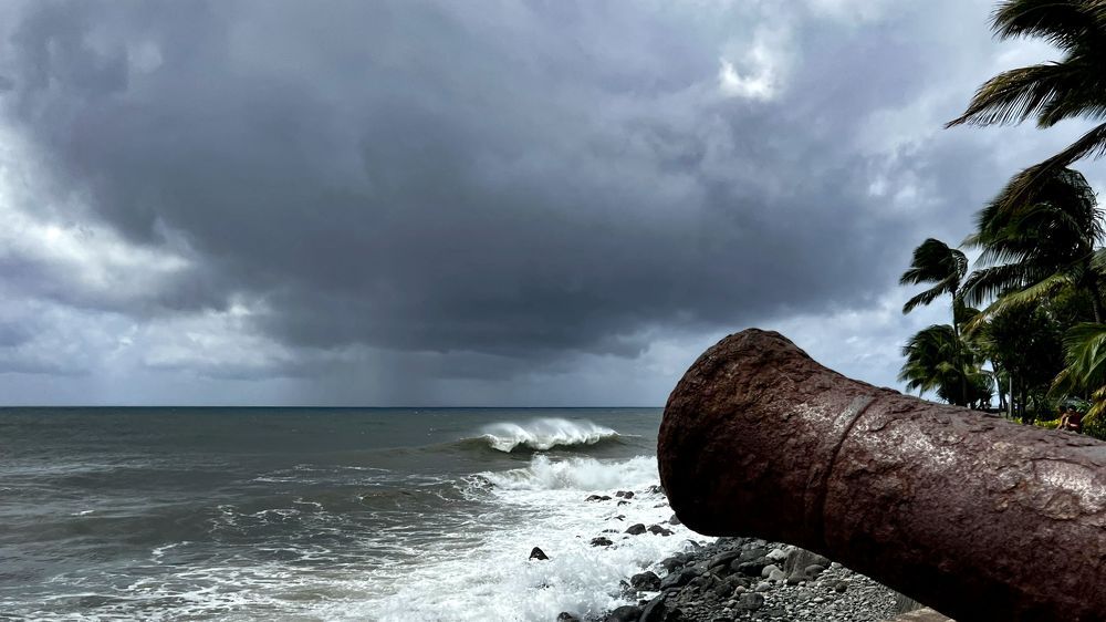 Canon against hurricane