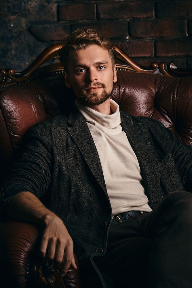 Фотография автора Елизарьев Михаил