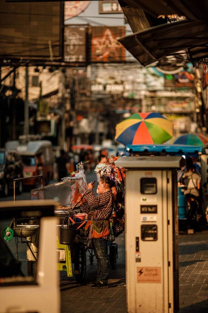 life on walkin street