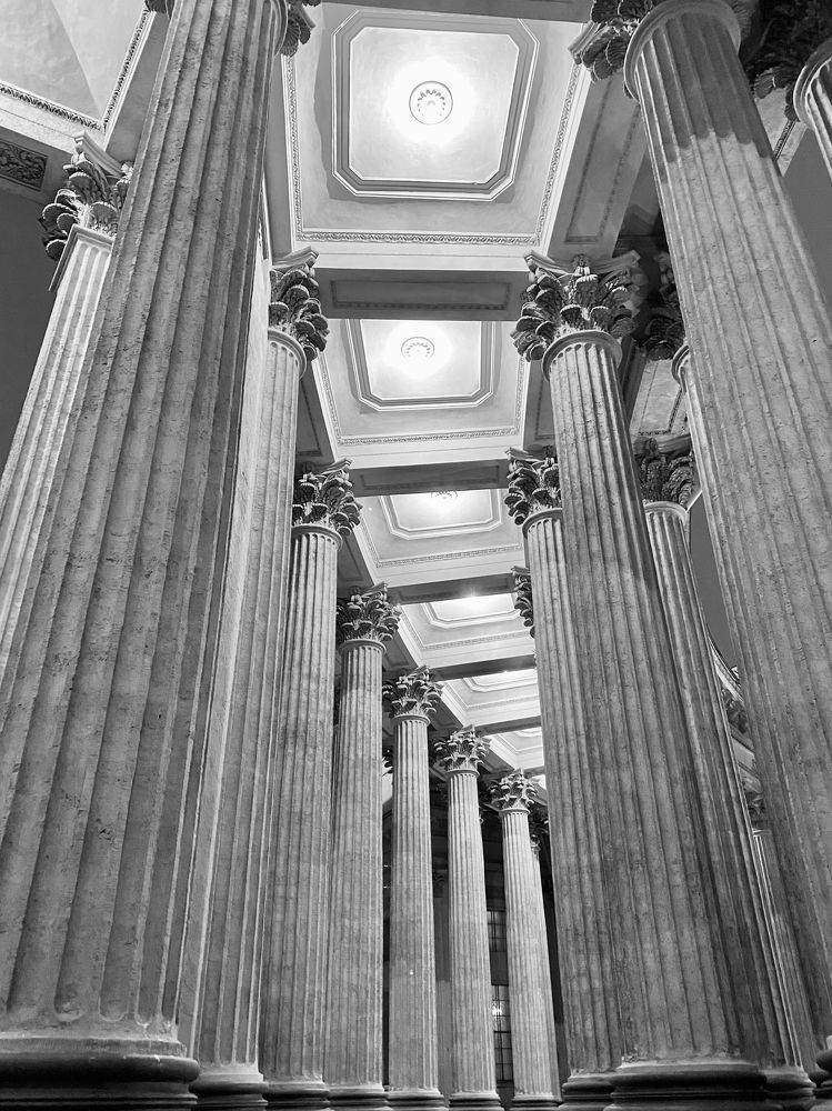 Колонны Казанского собора