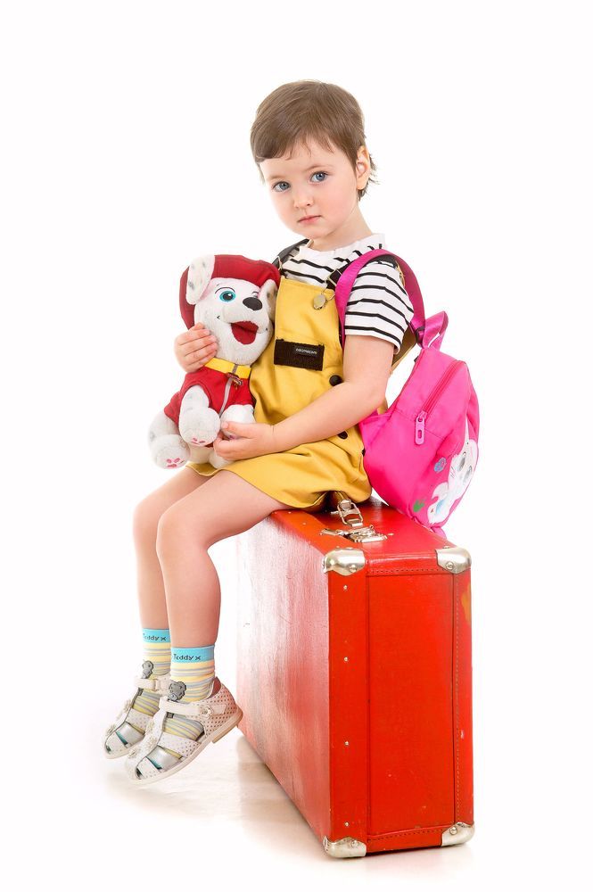 "Диван, чемодан, саквояж..."