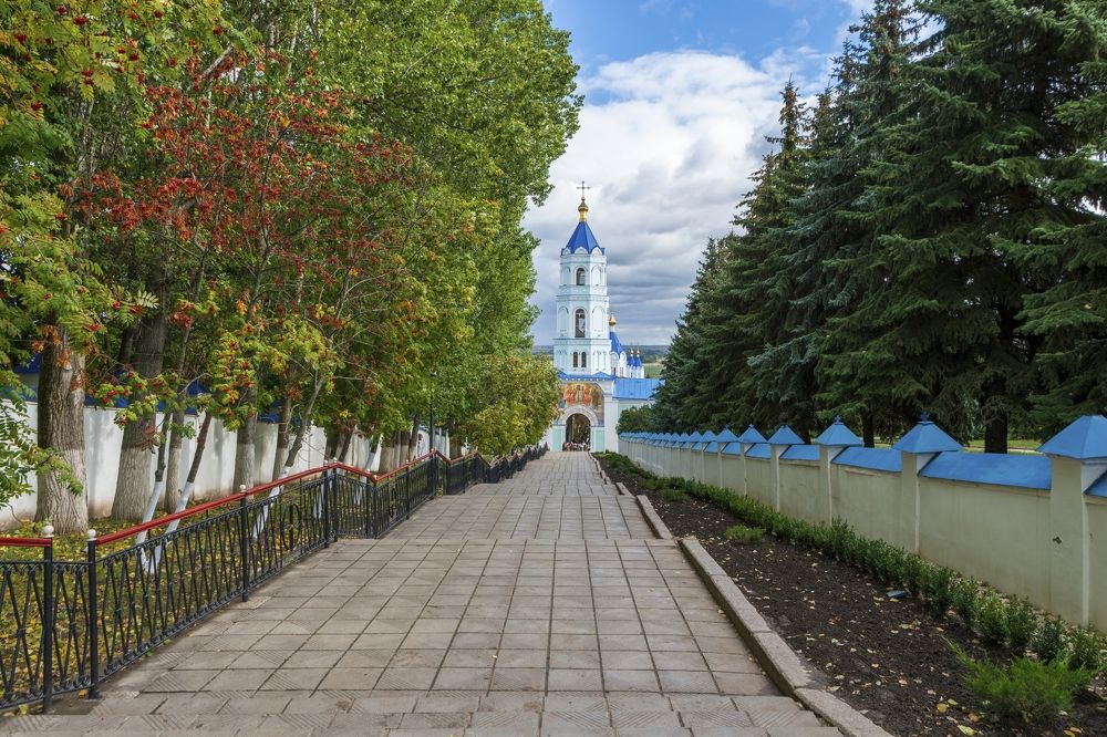 Курская Коренная пустынь