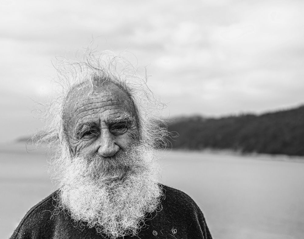 Photograph by Nikos Leonov