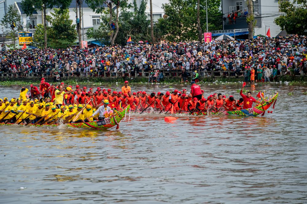 Photograph by nguyễn minh