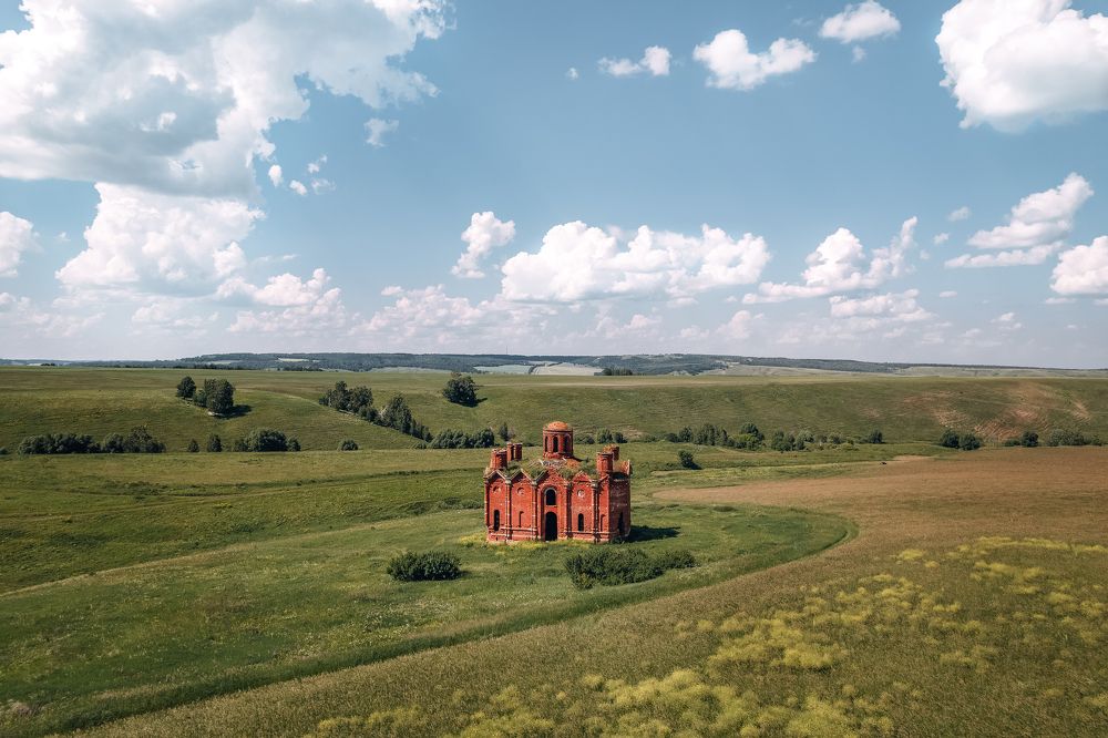 Photograph by Rayan Bulatov