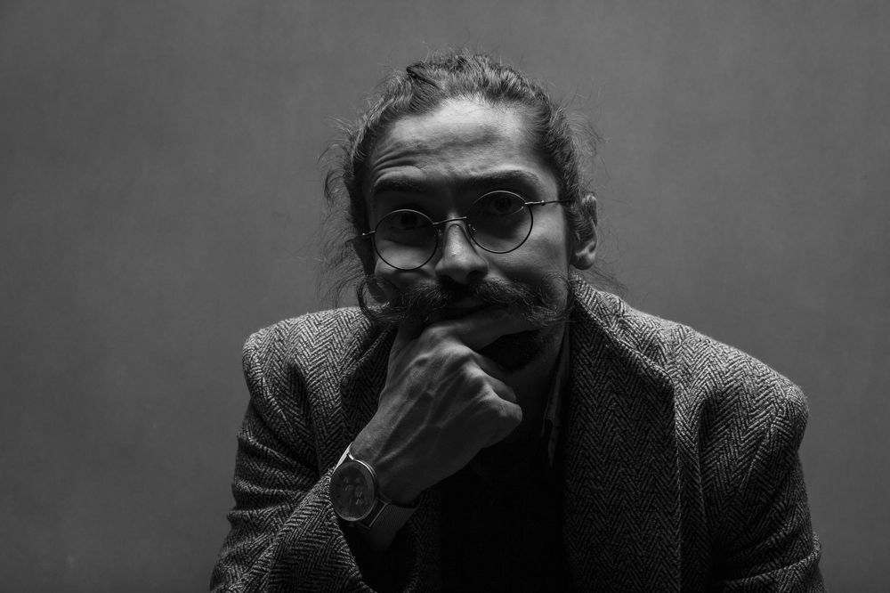 Photograph by Taak Parsa