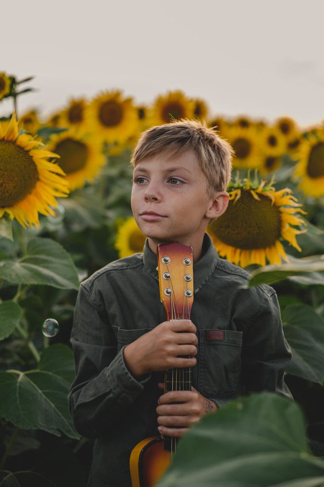 Подсолнухи и Костя