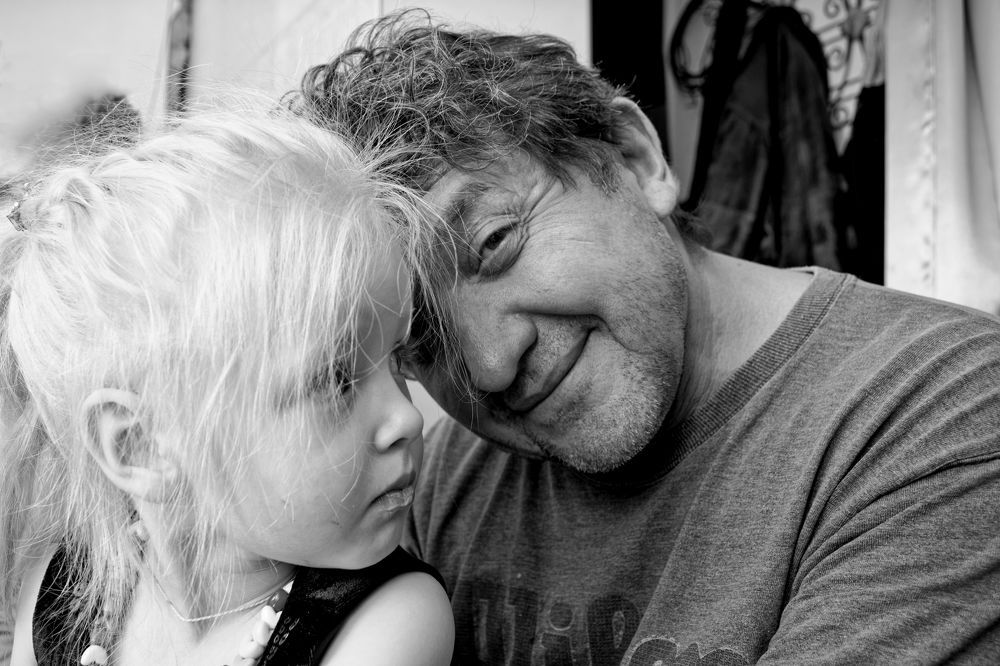 Photograph by Dim Р