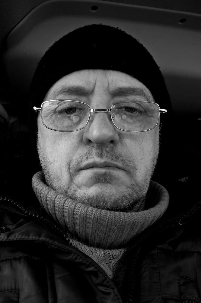 Photograph by Dim Р