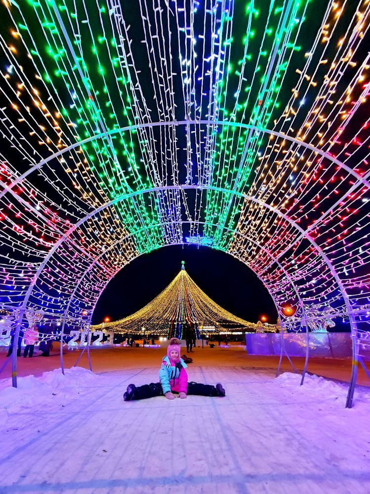 Photograph by Dim Zm