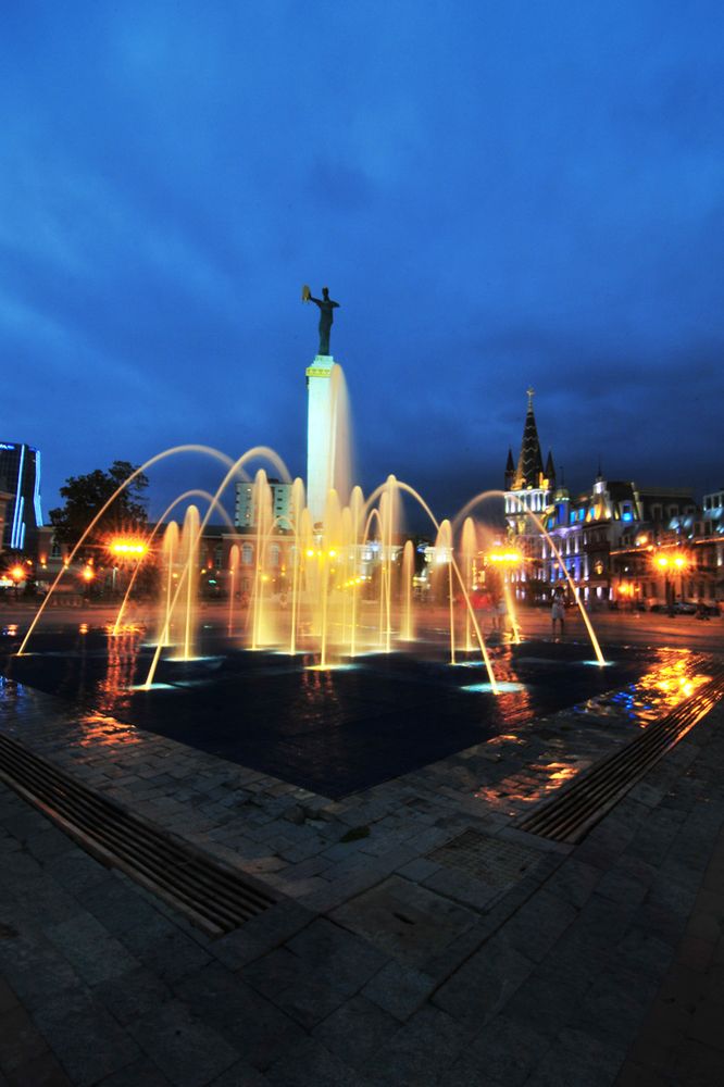 Photograph by Muzaffer Sütlüoğlu