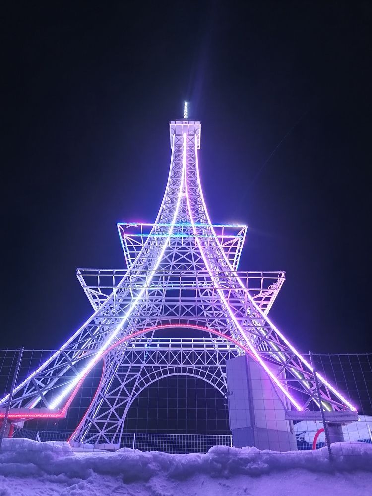 Эйфилеевая башня