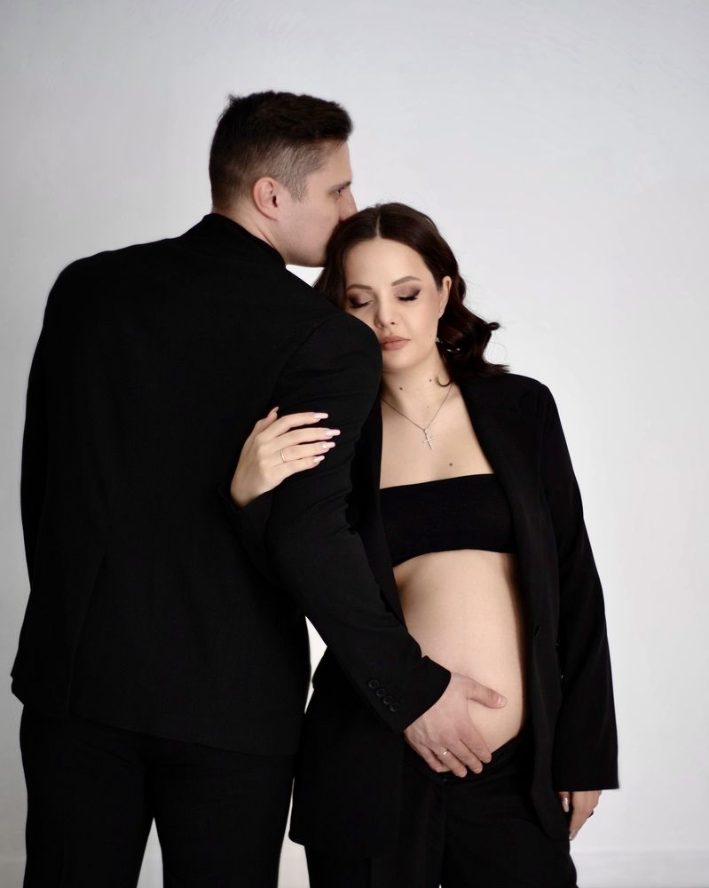 Влюбленные и счастливые