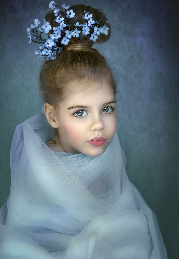 Photograph by Monika Nanasi