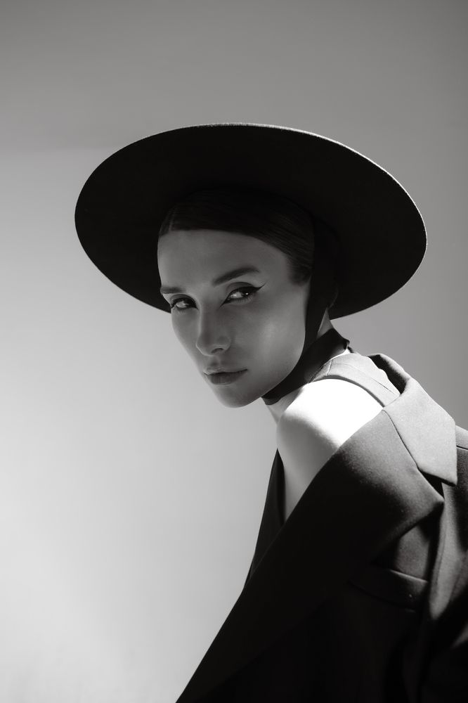 Фотография автора Антон Елисеев