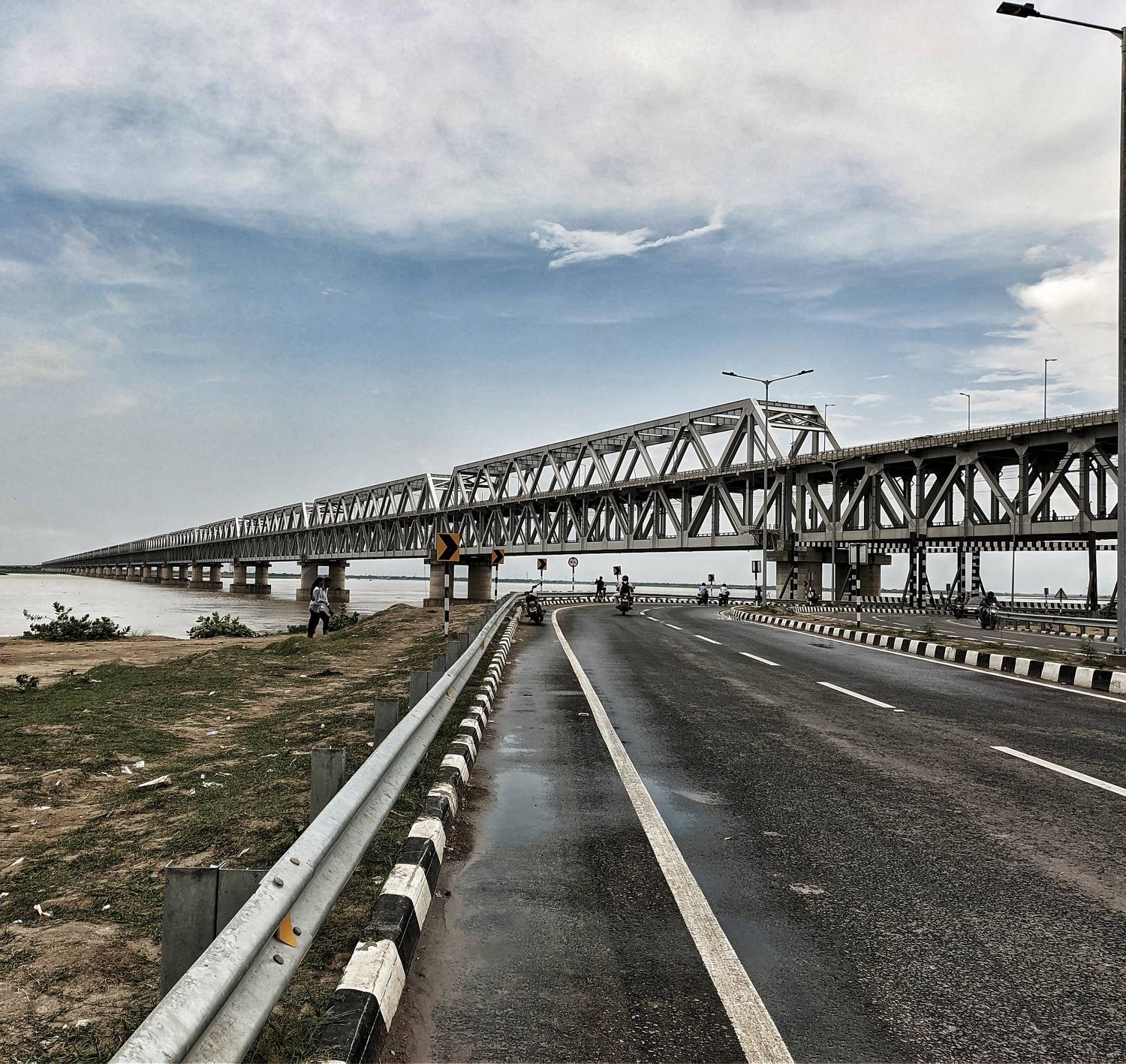 Double Decker Bridge