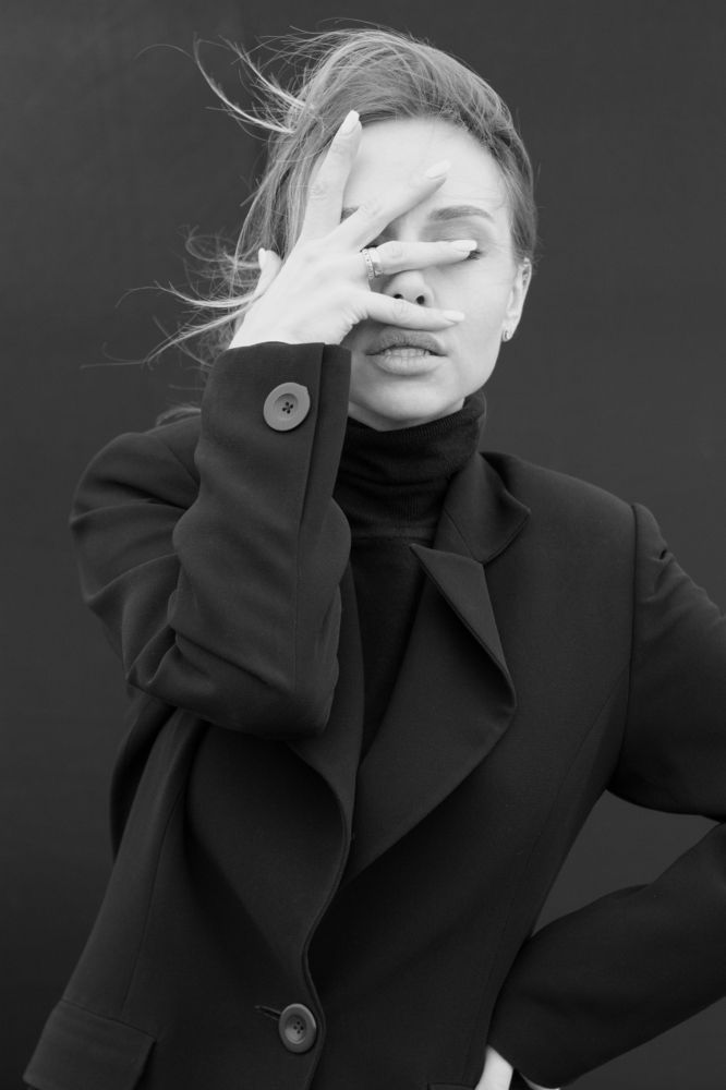 Photograph by Nina Semikhvatskya