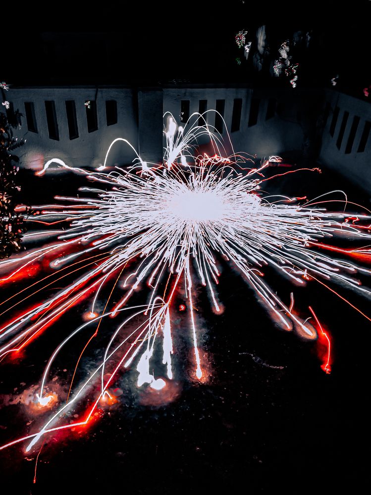 SPARKLE OF FIREWORKS