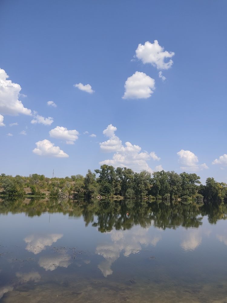 День на реке.