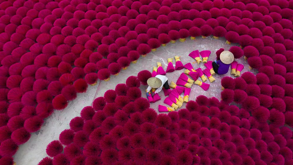 Photograph by Rin Võ