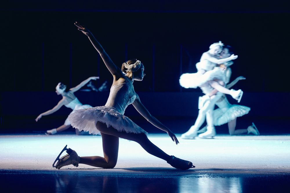 Балет на льду «Лебединое озеро»