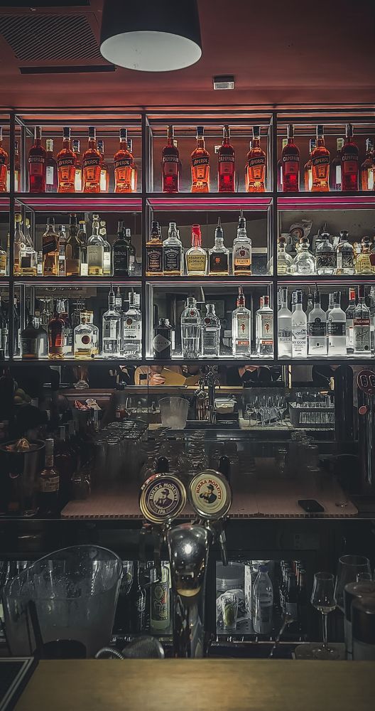 Photograph by Katya Sroliushe