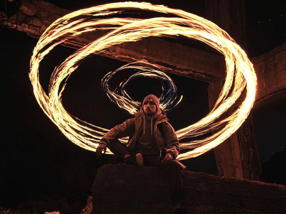 Photograph by Evgeniy Savikov