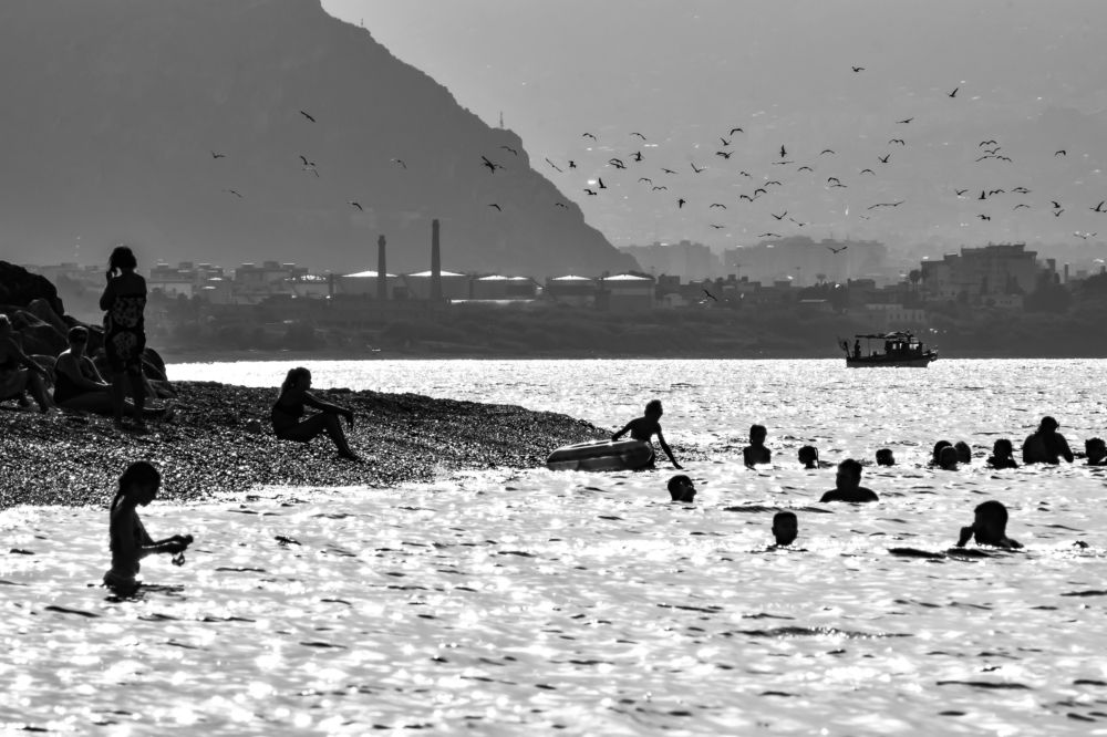 An endless summer day