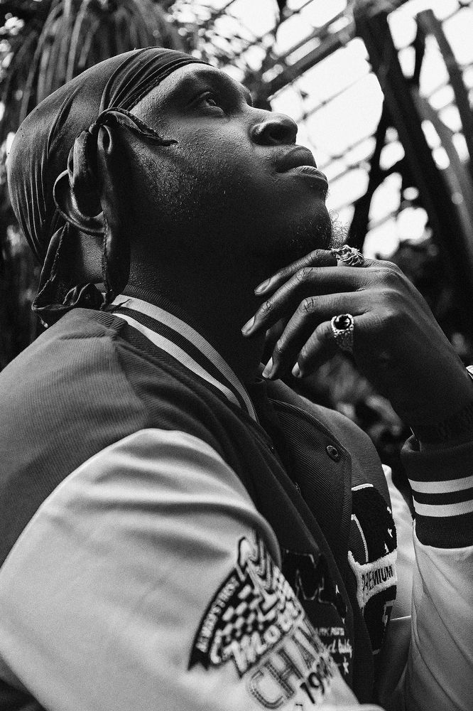 Взгляни в облака