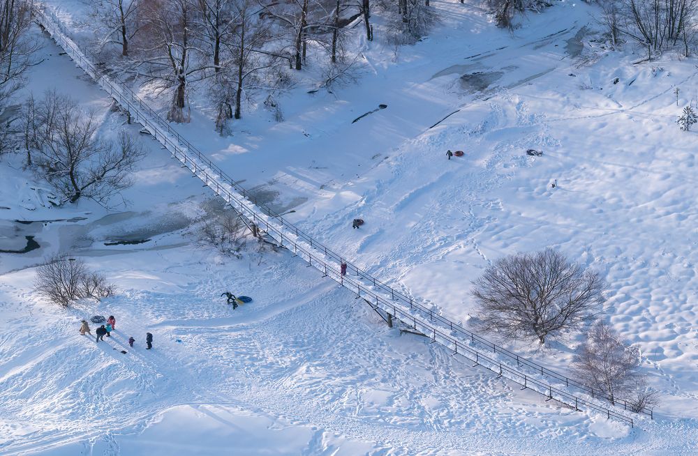 У зимней реки