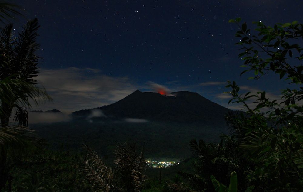 Жизнь под вулканом