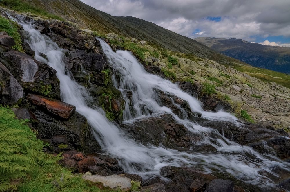 Горный ручей в Кузнецком Алатау