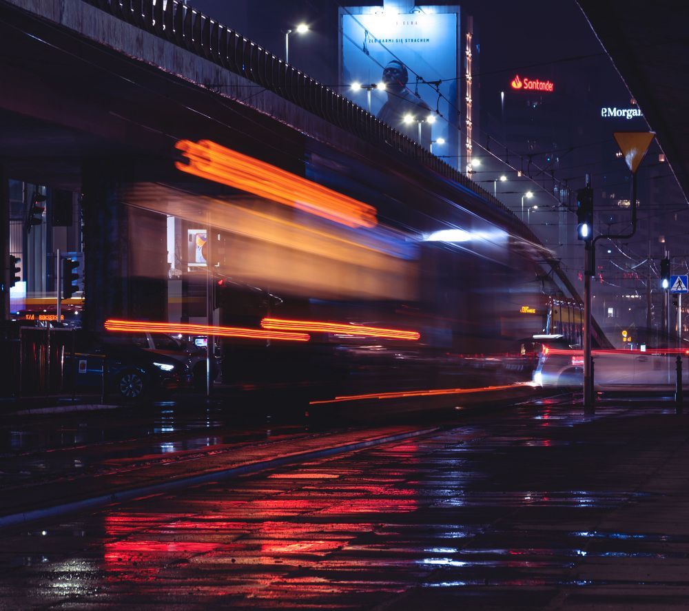 Photograph by Anton Leonchikov