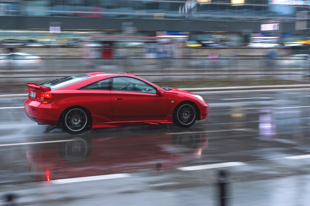 Photograph by Anton Leonchikov